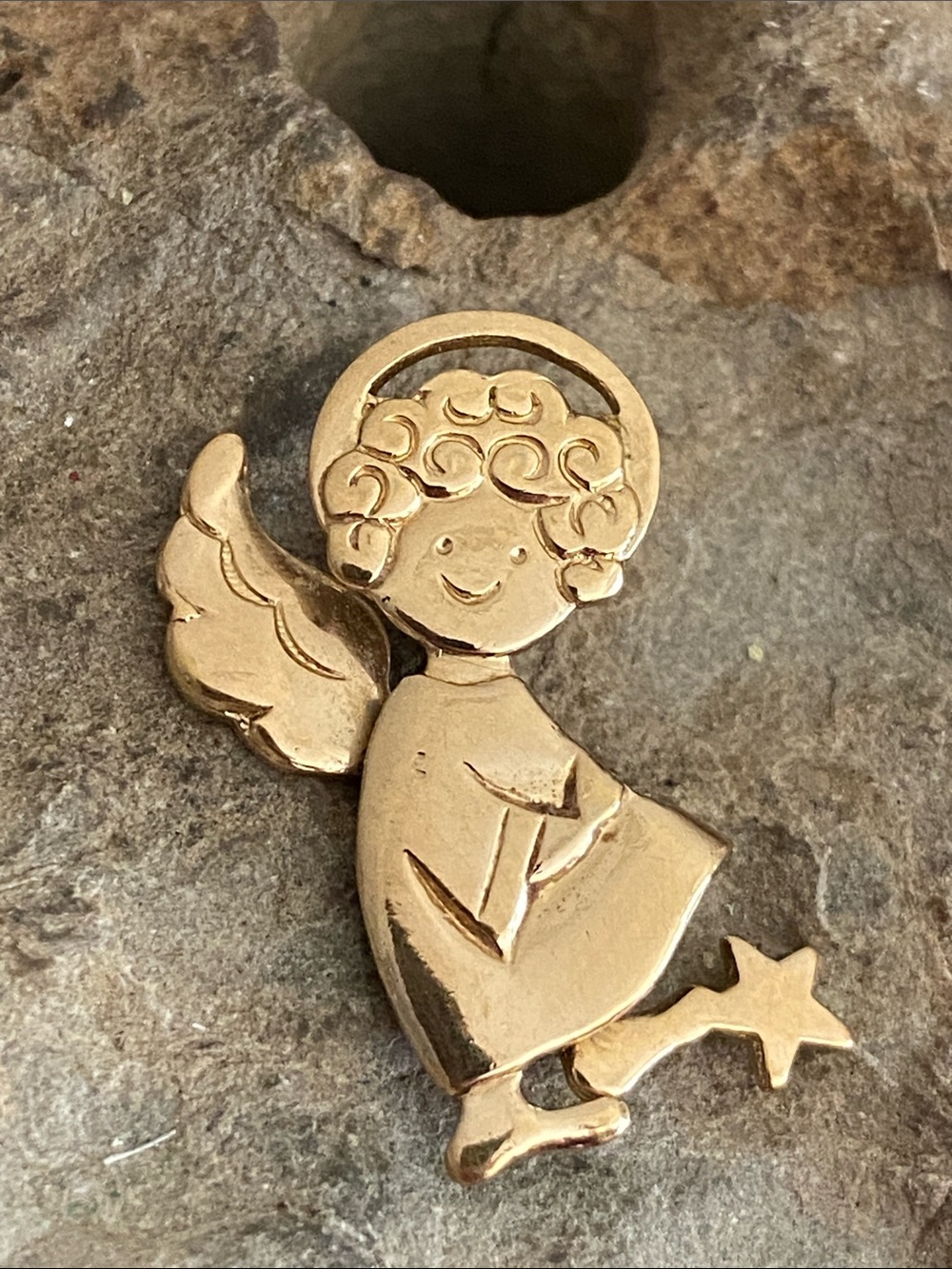 Vintage Avon Articulated Angel Pendant